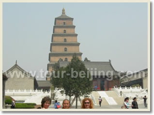 Hong Kong Guilin Yangtze River Xian Beijing 12 Day Tour